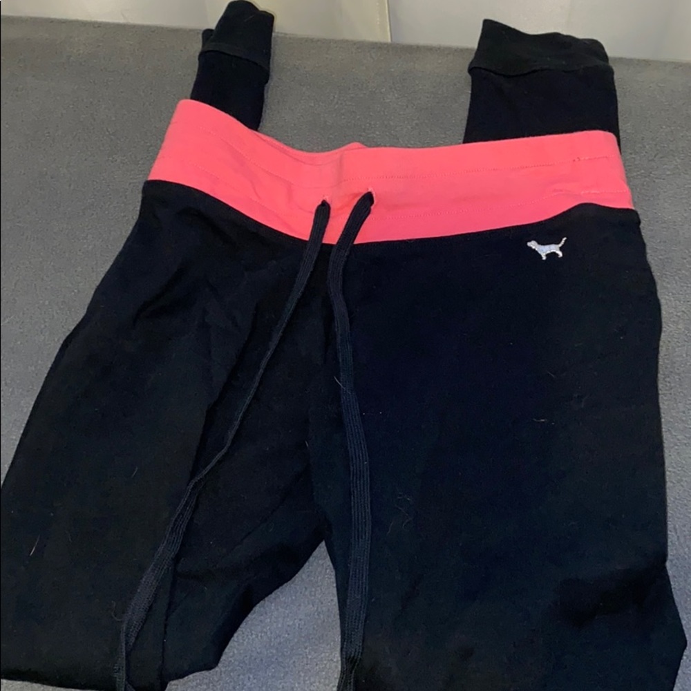 Victoria’s Secret leggings